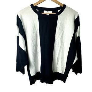 Magaschoni Navy & White Dolman Sleeve Sweater | Size Medium